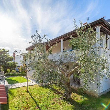 Apartman Inteuro ポレッチ エクステリア 写真