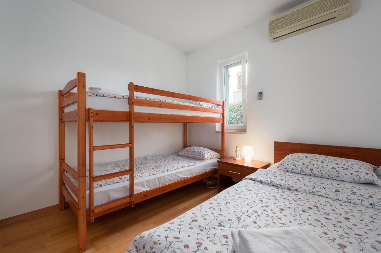 Apartman Inteuro ポレッチ エクステリア 写真